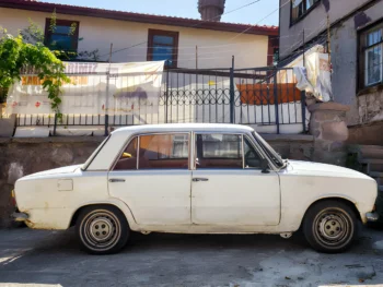Buying old cars for scrap